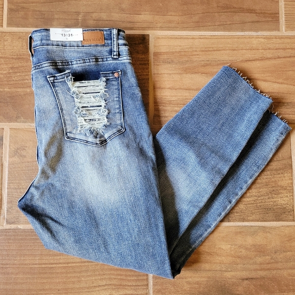 Judy Blue Denim - NWT Judy Blue High Rise Margot Jeans